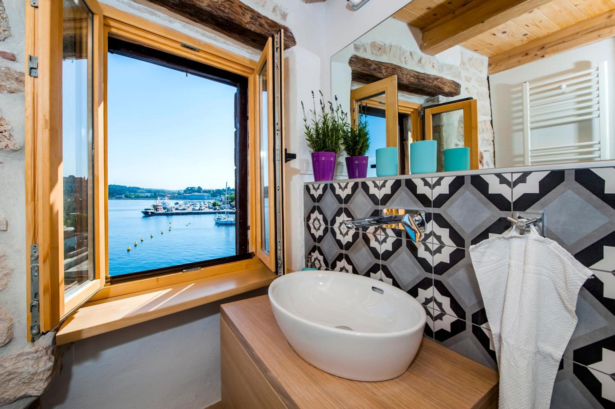 Adriatic Seaview Studio Rovinj Exterior photo